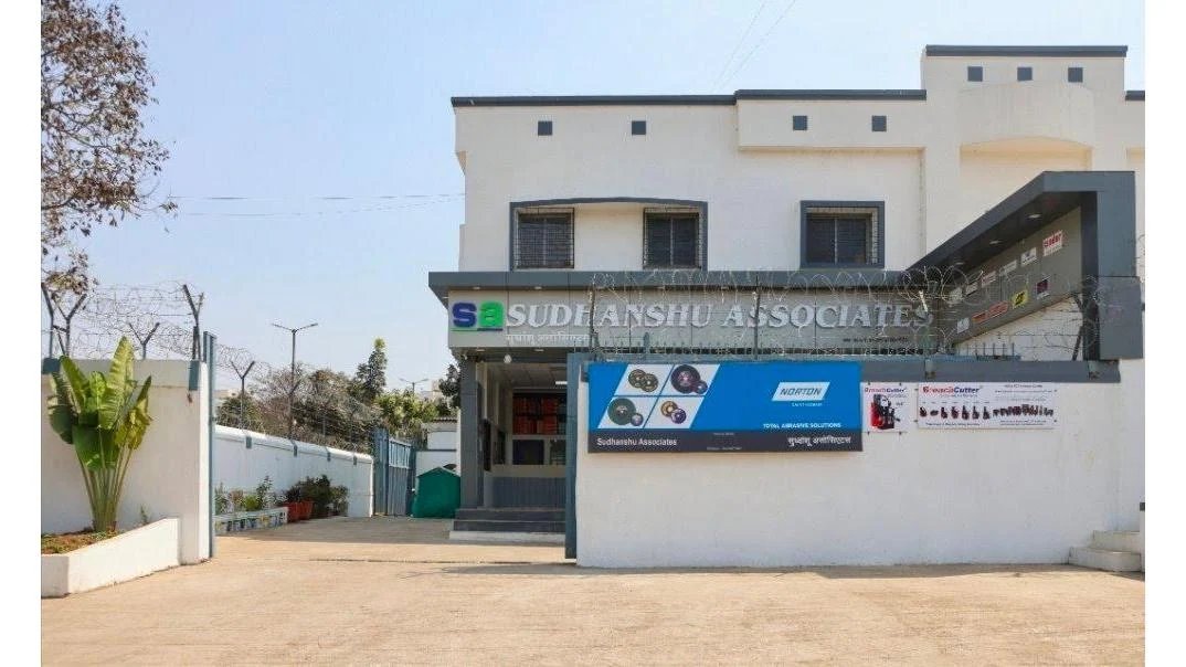 Store Image 1